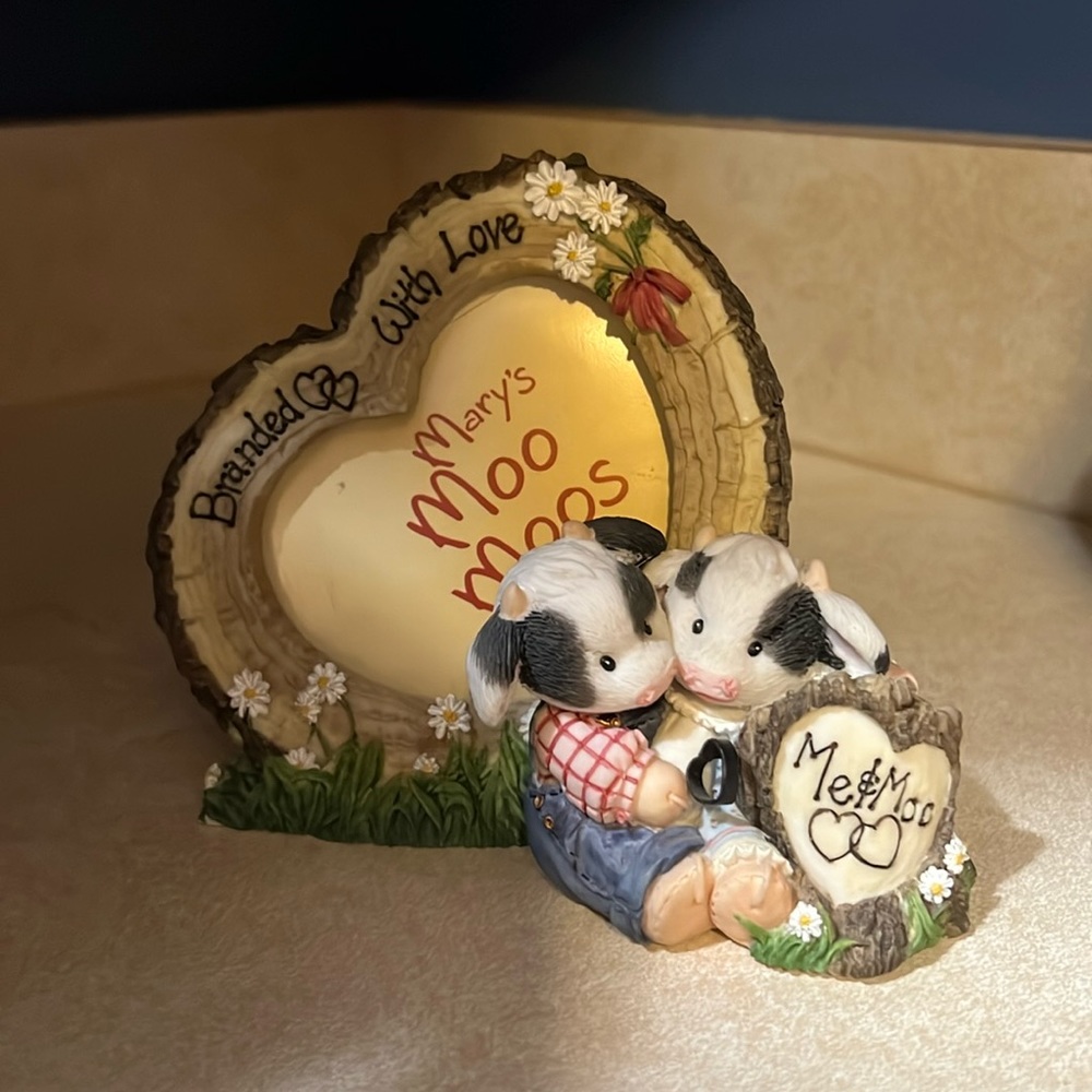 Mary’s Moo Moo picture frame